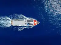 Моторное судно продается