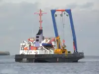 Рабочие лодки продается