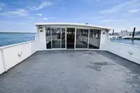 Моторное судно продается