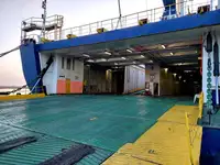 Рефрижераторное судно продается