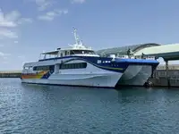 Катамаран продается