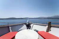 Моторное судно продается