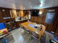 Грузовое судно продается