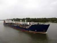 Нефтяной танкер, Химовоз продается