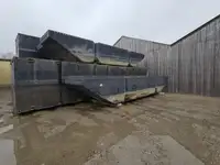 Понтон продается