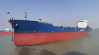 Грузовое судно продается