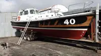 Лоцманская лодка продается